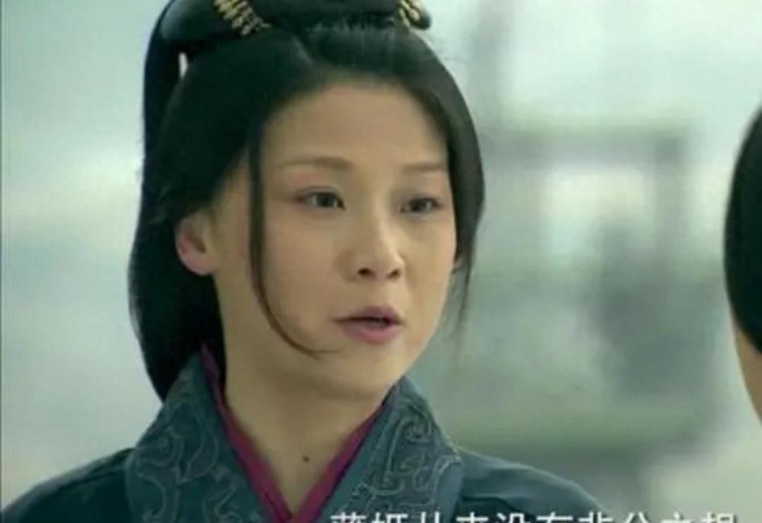 梦境解析，蛇与鱼共游水中，却遭人杀害的深层含义