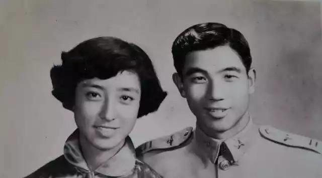 梦境中的旧友，解析频繁梦见昔日女同事的深层含义