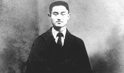 背负爱意的沉重——解析梦中背负已故爱人的深层含义