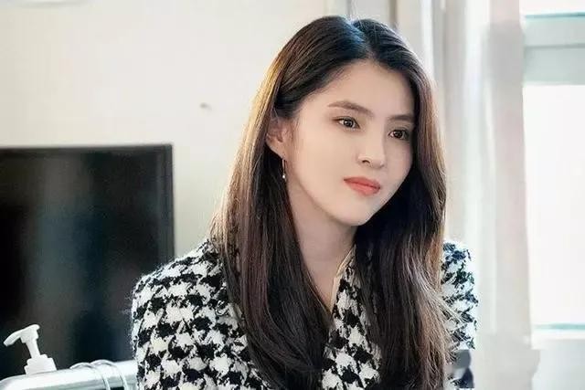 梦境解析，大师求解梦——被梦吓醒了，梦见我和一好朋友去见另外几个她的异性