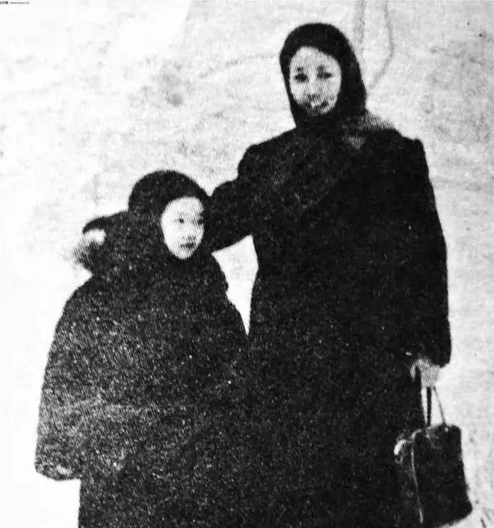 梦境中的低语，梦见死去的父亲说话的意义与解析