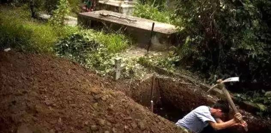 梦见把死人放进棺材，探索梦境背后的深层含义与心理解析