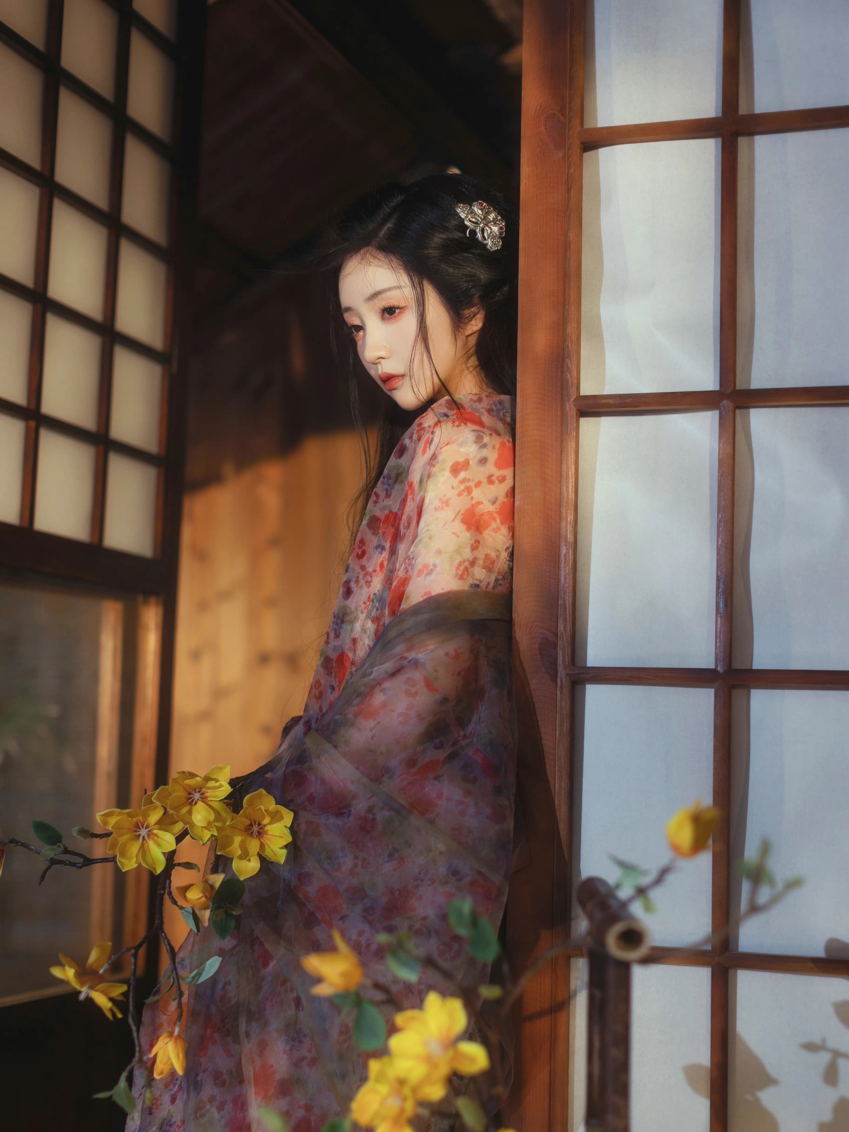 梦见一个人在无边的旷野，探索内心深处的孤独与自由