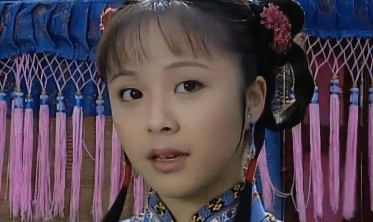 梦境交织，与心爱女孩的母亲共进晚餐的深意探索