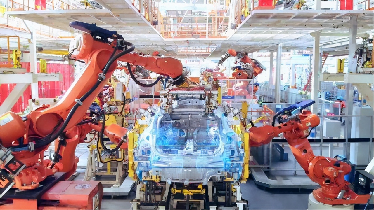 世界汽车工业发展史经历了三个阶段