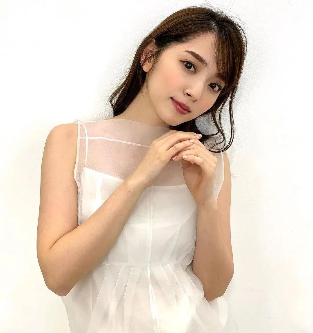 插花弄玉by金银花露1v1