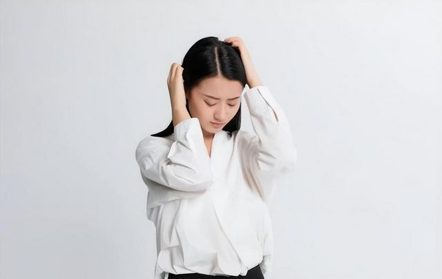 穿越时空的思念，在梦中重逢姥姥的温暖