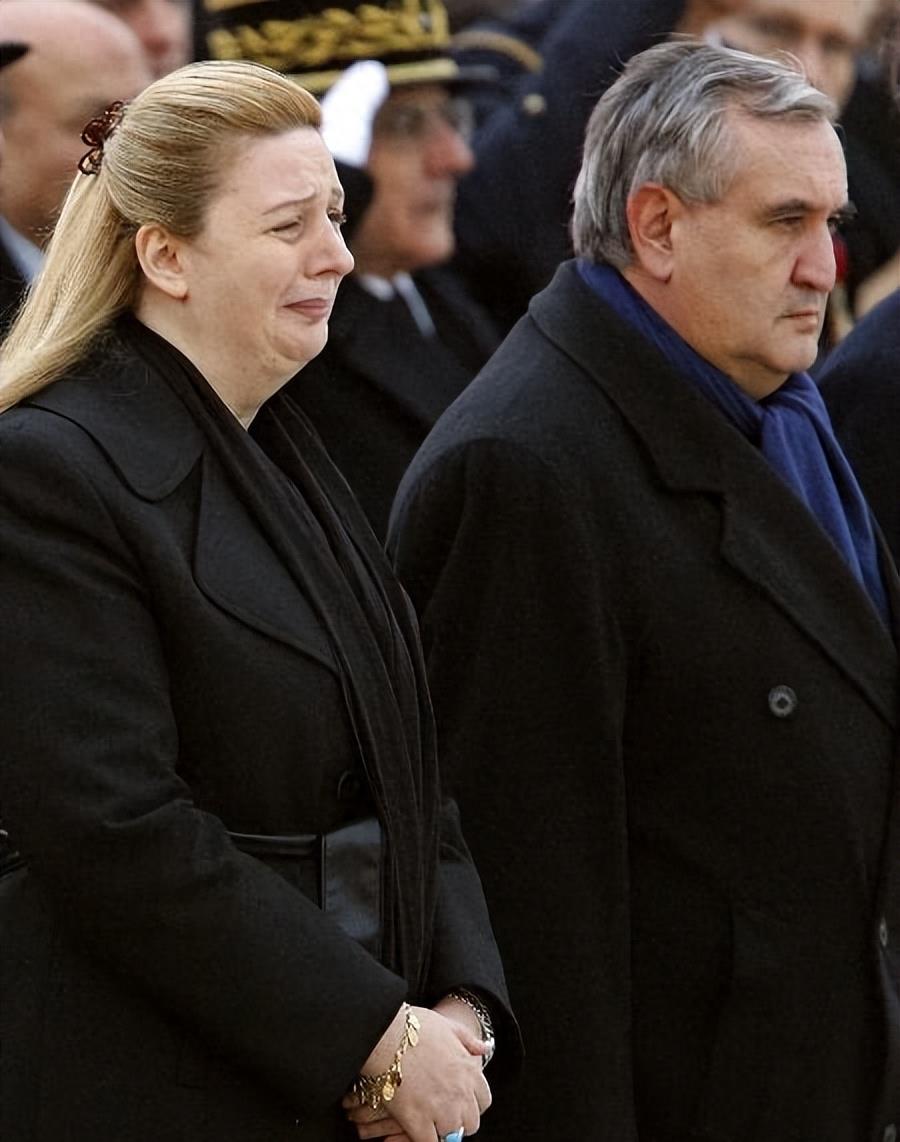 梦境迷雾，探索梦见老婆与她的父母造访的深层含义