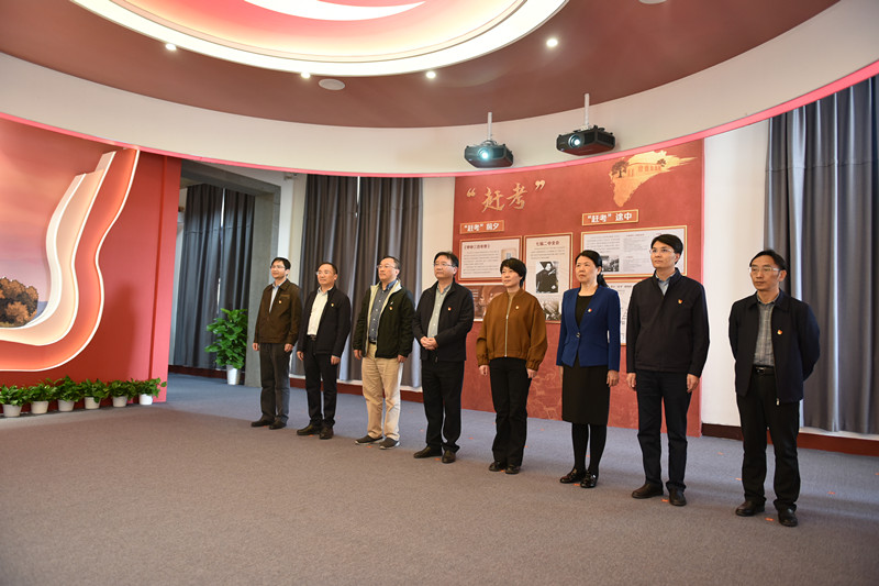 梦回往昔，爷爷离世之梦的深层解析与情感共鸣