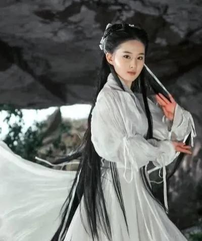 梦见蛇缠脖子，潜意识中的警示与内心焦虑的映射