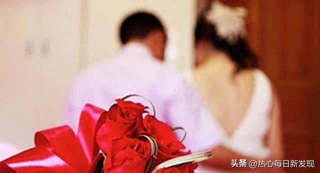 周公解梦，梦见妈妈身上有小蛇，寓意何在？