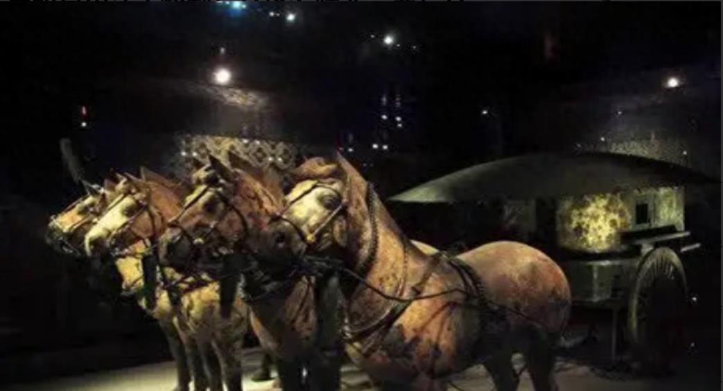 梦境的迷雾，解析梦到活人死了与梦到死人活了的深层含义