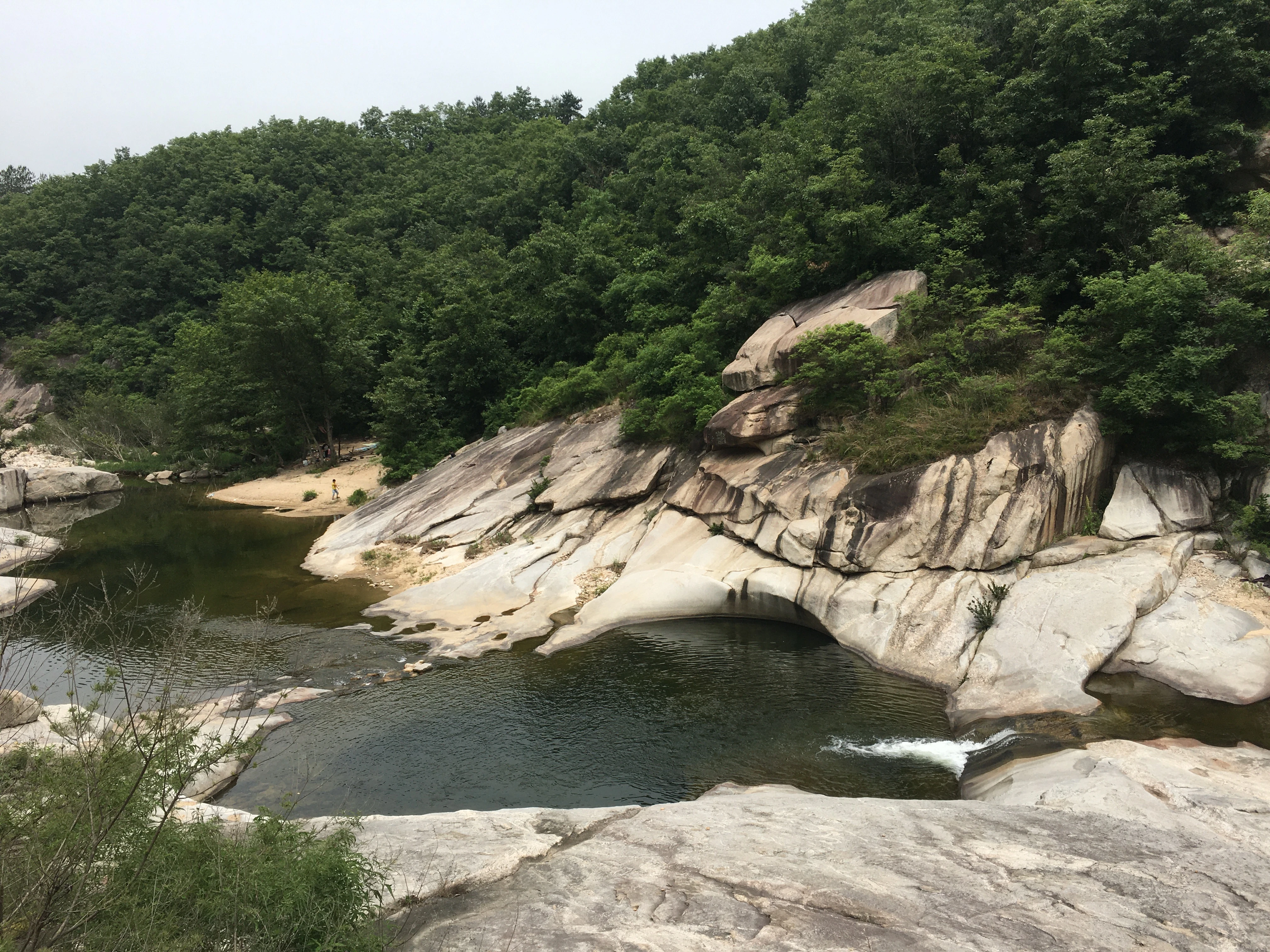 梦见自己在山上走，探索心灵深处的旅程与启示