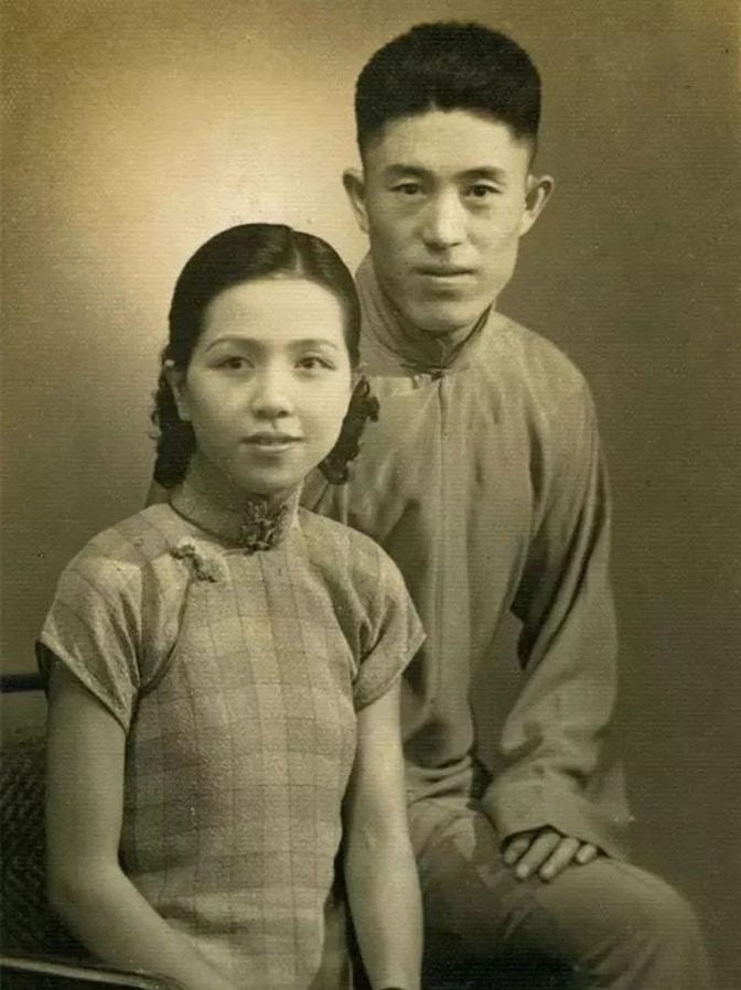 梦见与前任女友复合，梦境背后的情感解析与自我成长