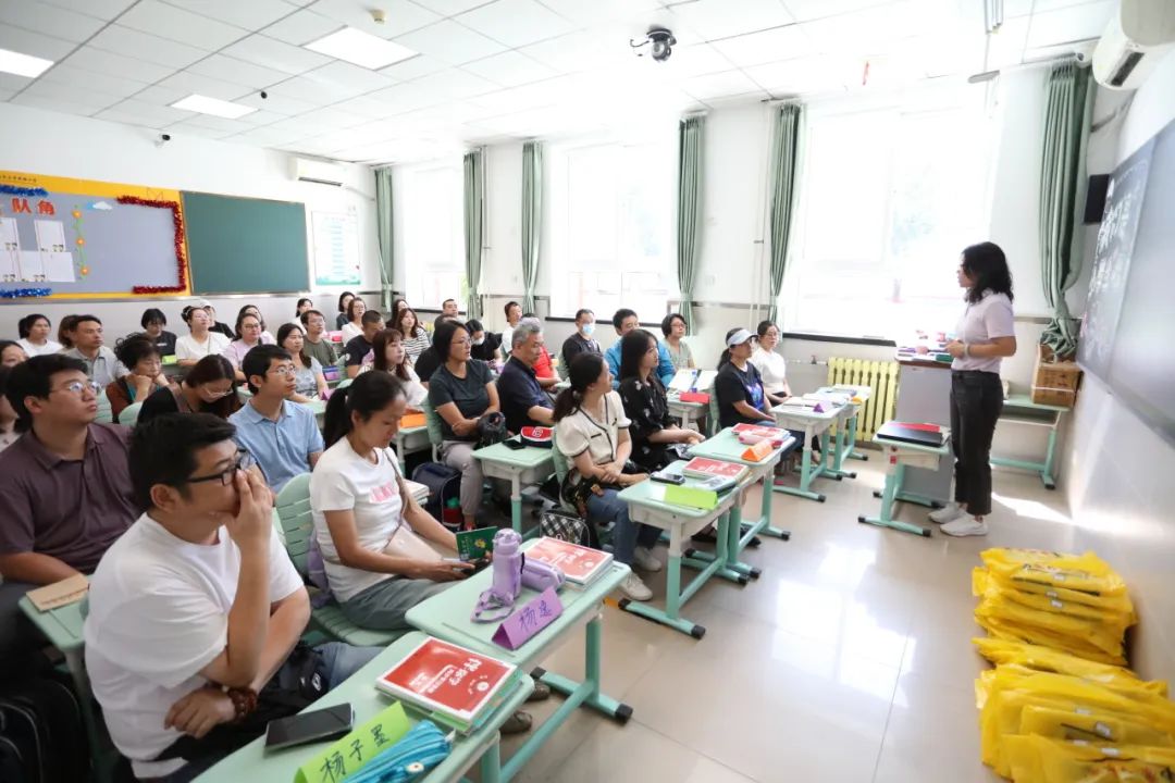 梦的奇妙纽带，解析梦到一个人真的是因为对方在想你吗？的深层含义