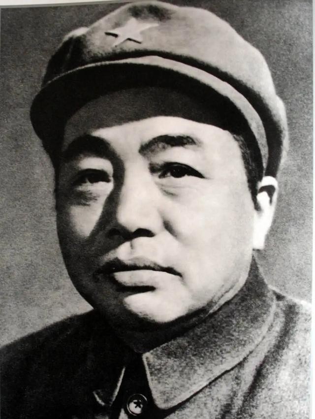 梦境的迷雾，解析别人梦到你死了的预兆与心理暗示
