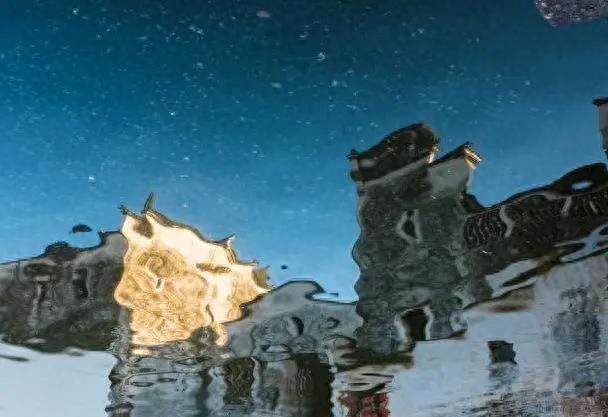 母亲去世后的梦境，解析梦中她对我态度转变的深层含义