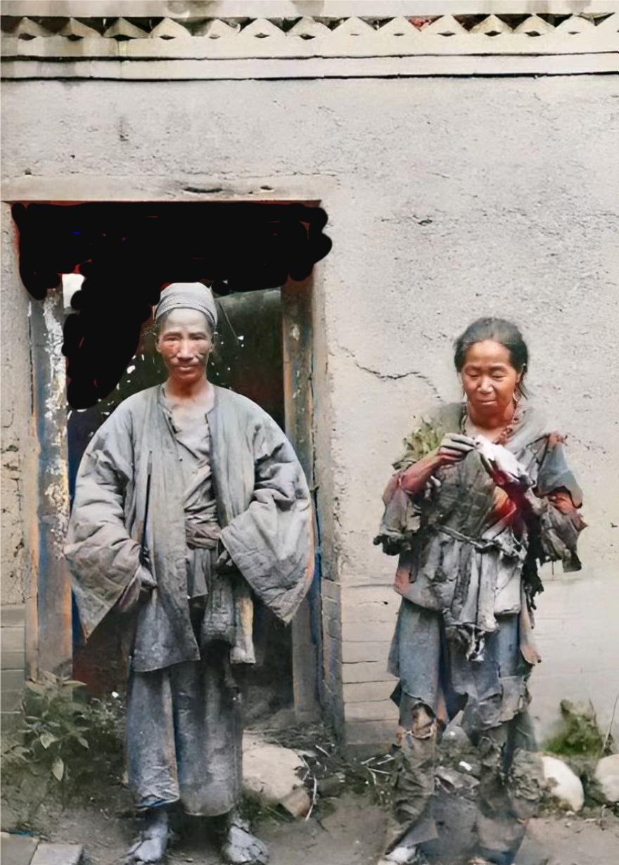 逃亡的梦境，解析梦到被一群人追杀的心理奥秘