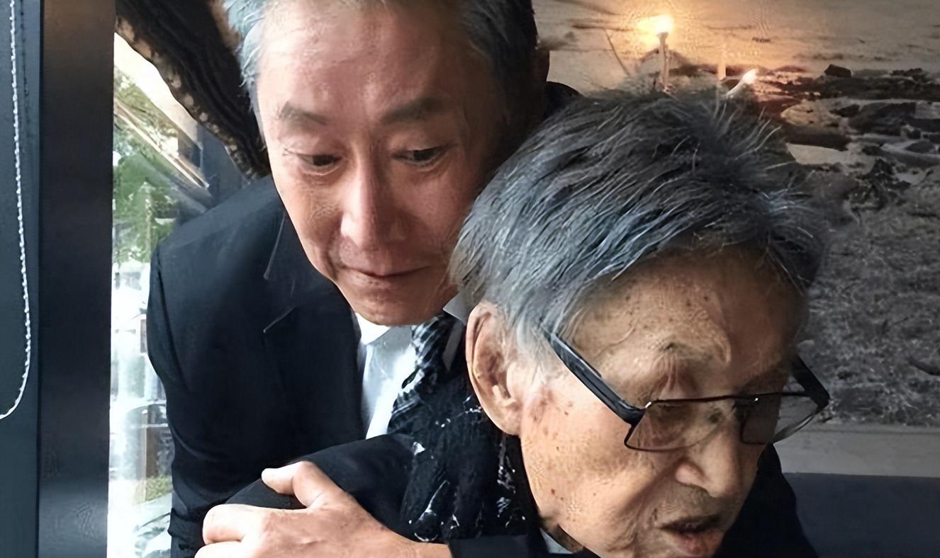 梦境中的温暖，梦见死去的亲人在梦中关心自己