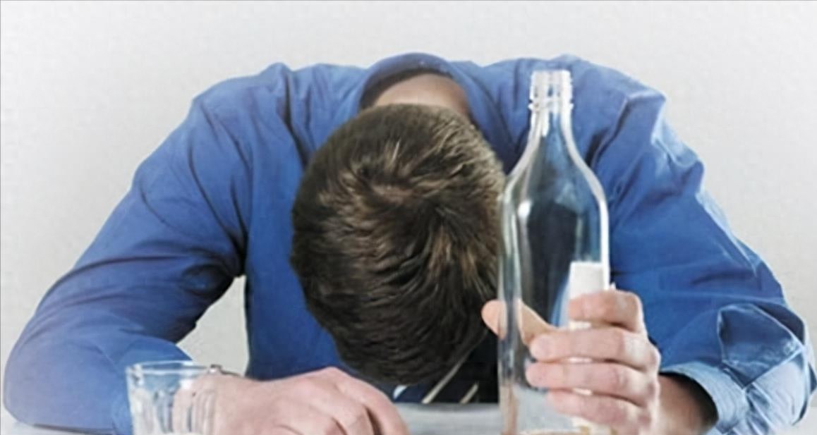 梦的预言，解析梦到自己的确切死期的深层含义与心理启示