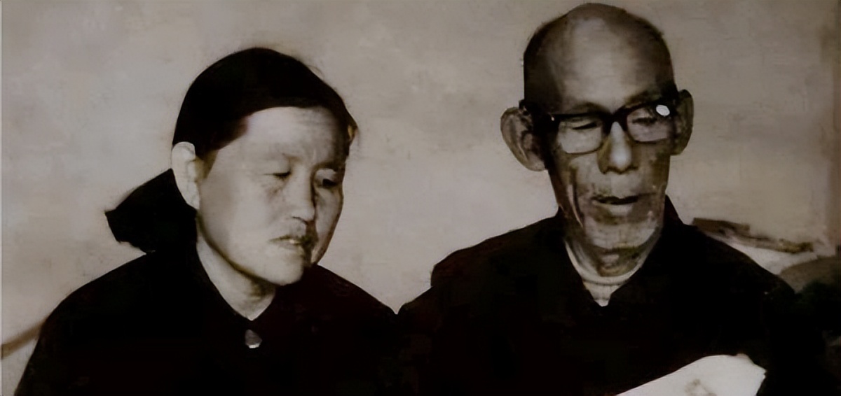 梦见在烈士坟墓被吓哭，一场心灵深处的觉醒与自我反思