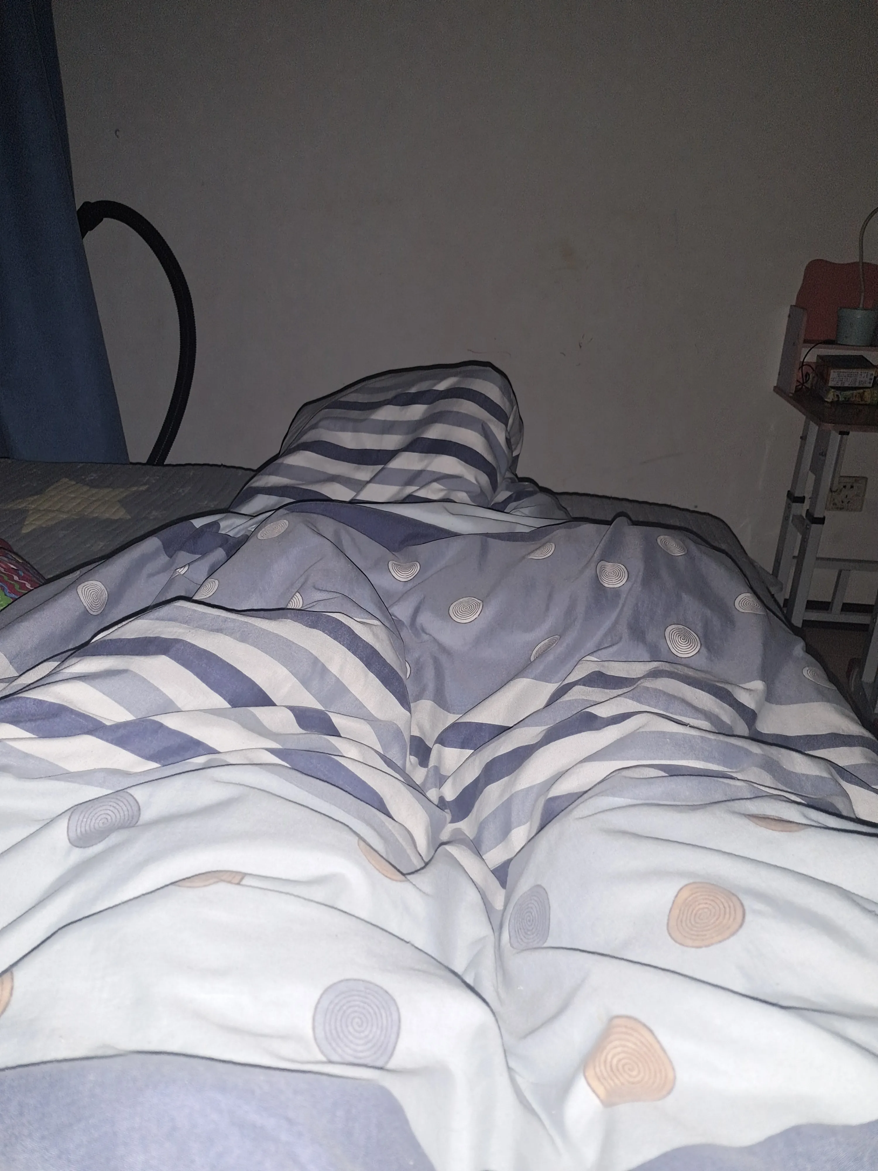 梦里梦见一个人，那个人也会梦见我吗？——探索梦境的奥秘与心灵的联系