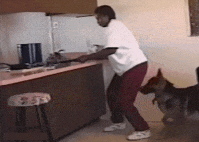 女性梦境中的美食符号，解析梦见吃螃蟹的深层含义