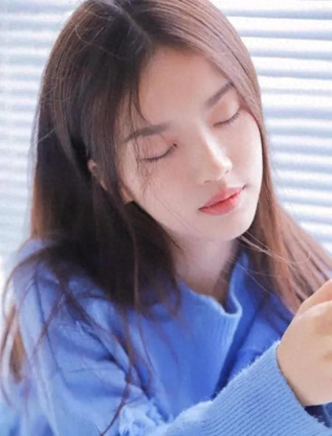 梦境中的匆忙婚礼，探索潜意识中的情感与愿望