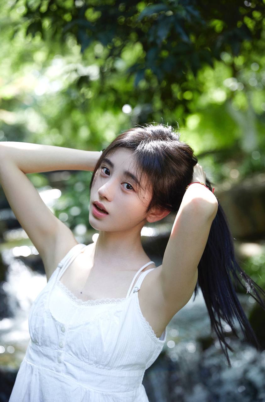 厕所by金银花露