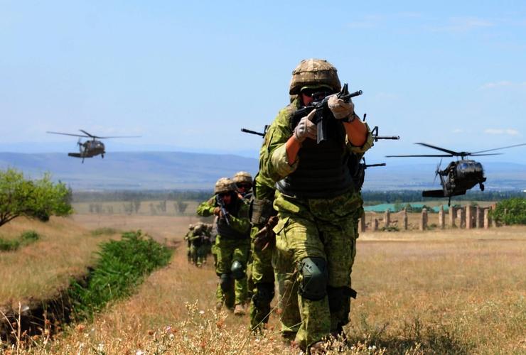 梦境的隐喻，孕妇梦见天上的云是龙形状的深层含义