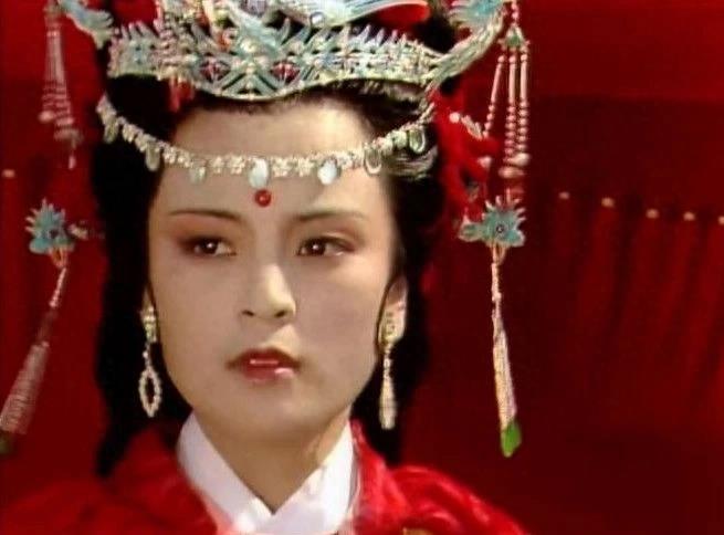 探索梦境深处，为何经常梦到死亡的人，其实是在传递这些深层信息