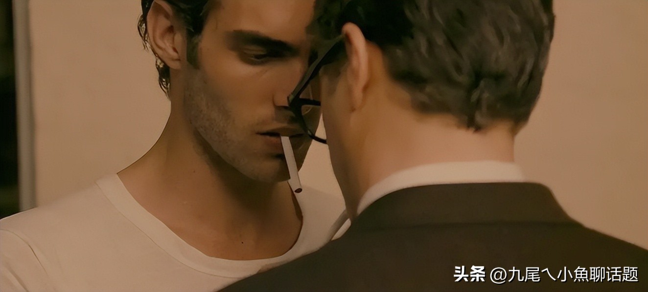 梦境之谜，解析梦到亲吻一个女生我不喜欢她的深层含义