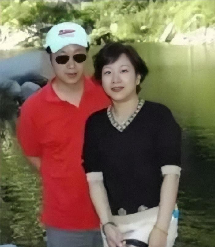 梦境的交织，梦见与分手的男朋友再婚的深层解析