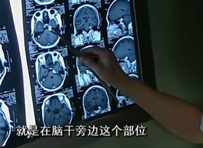 梦境的双面镜像，梦见怀孕与性别之谜