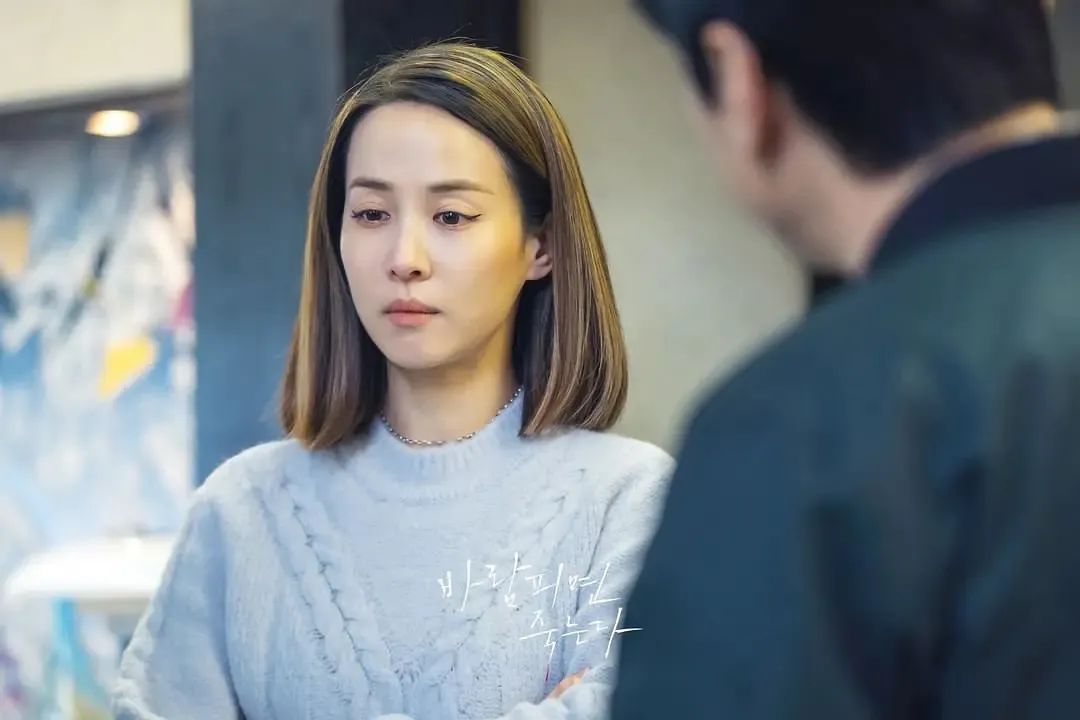 梦境的迷雾，解析频繁梦见老公与他人亲近的深层含义