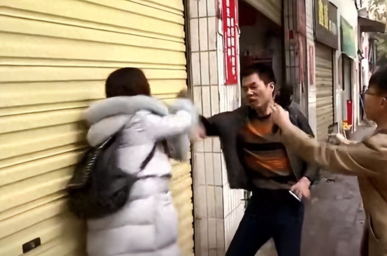 梦境的交织，解析她说梦见和我吵架的深层含义