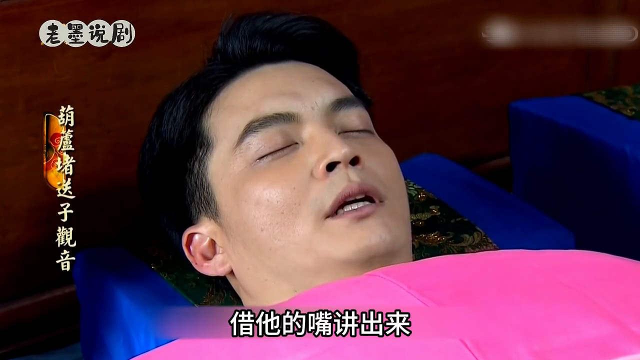 梦见已故母亲带我去墓地，一场心灵深处的对话与慰藉