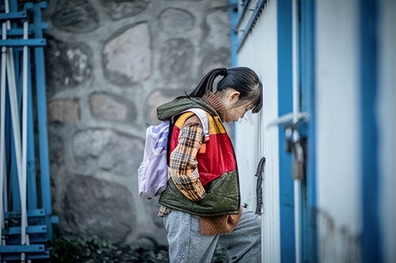 梦境中的奇迹，解析梦见死去的父亲复活的深层含义