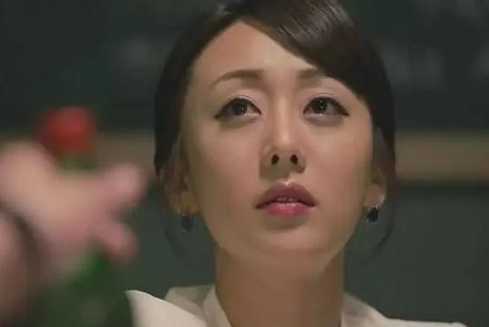 梦见老公把我头发给剪了，解读梦境中的情感与象征意义