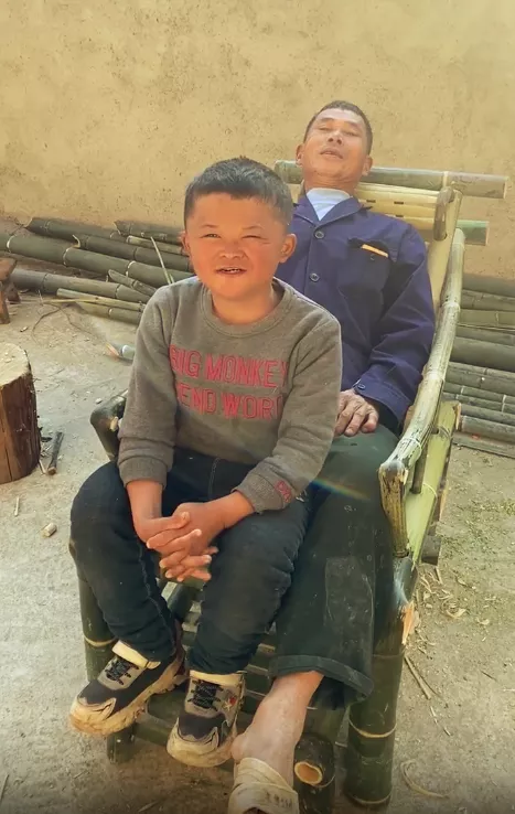 梦醒时分，父爱在呼唤——解析梦见自己的儿子睡觉，我梦中将其叫醒的深层含义