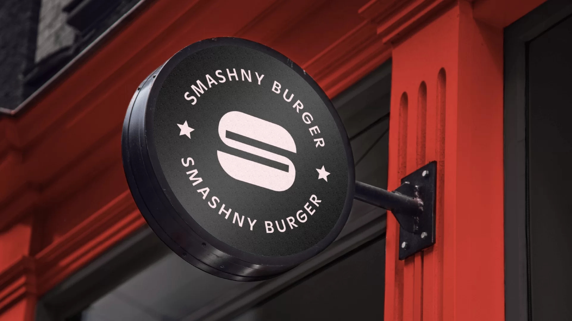 Crafting the Ultimate Smash Burger: Unveiling the Artistry Behind Irresistible Flavors and Textures