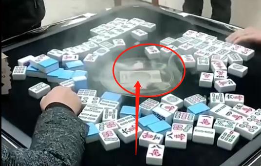 梦境迷雾，解读做梦梦见火冒烟的深层含义