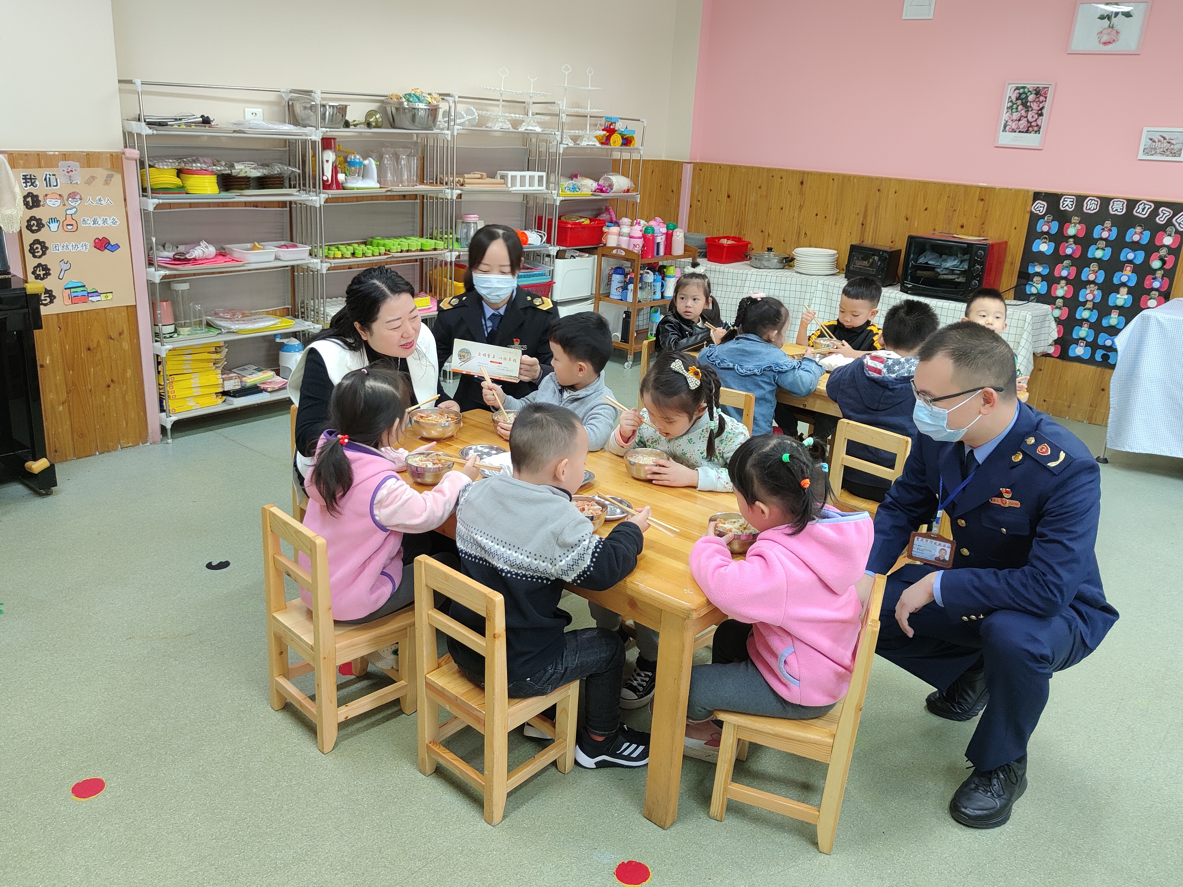 周公解梦，家里有官才是，寓意何在？——一场关于家庭、权力与和谐的深度解析