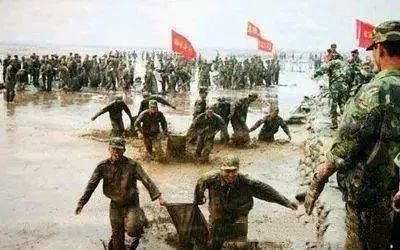 梦的洪流，解读梦见洪水的深层含义与心理启示