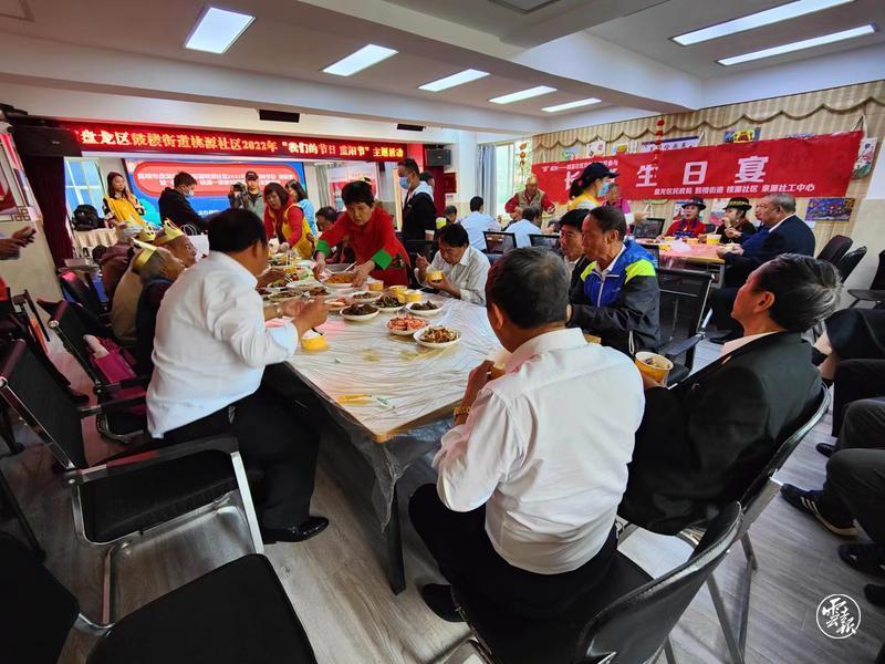 梦回往昔，与逝去的爷爷对话的心灵之旅