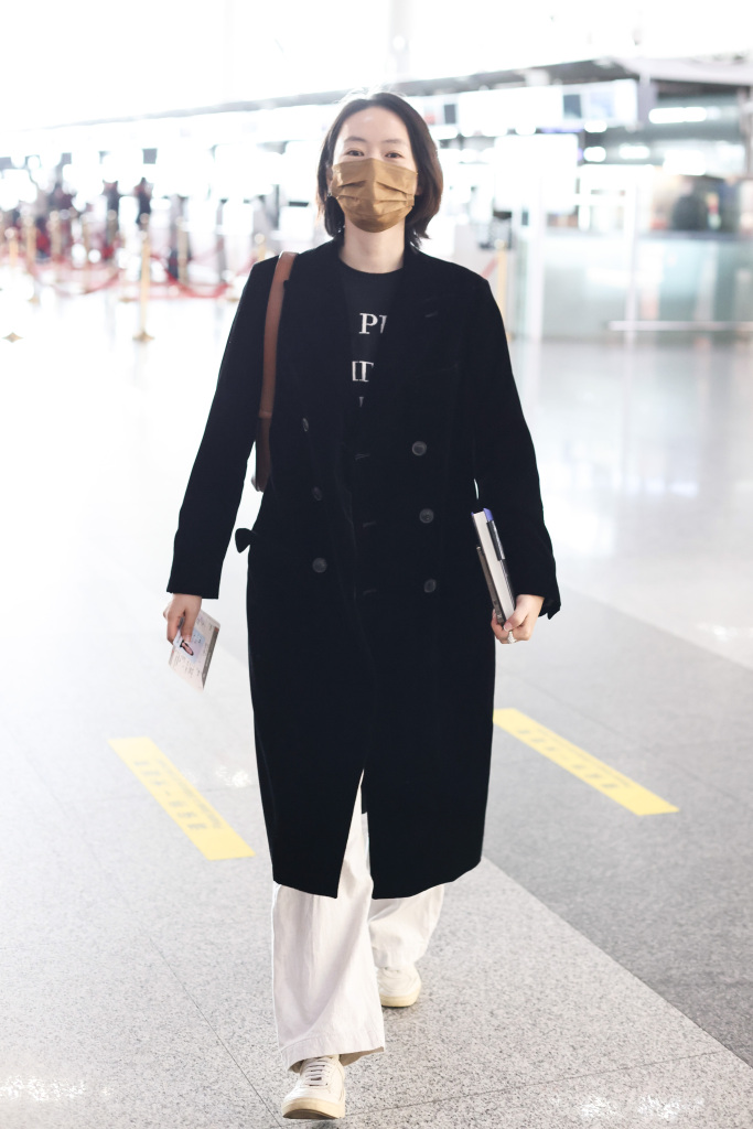 梦回职场，解析梦到老板把欠我的工资发给我了的深层含义